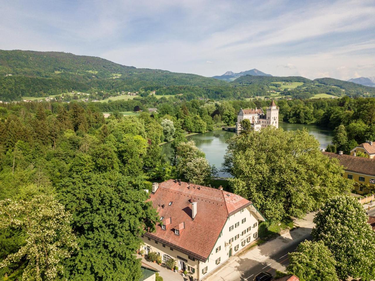 Der Schlosswirt Zu Anif - Biedermeierhotel Und Restaurant Exterior photo